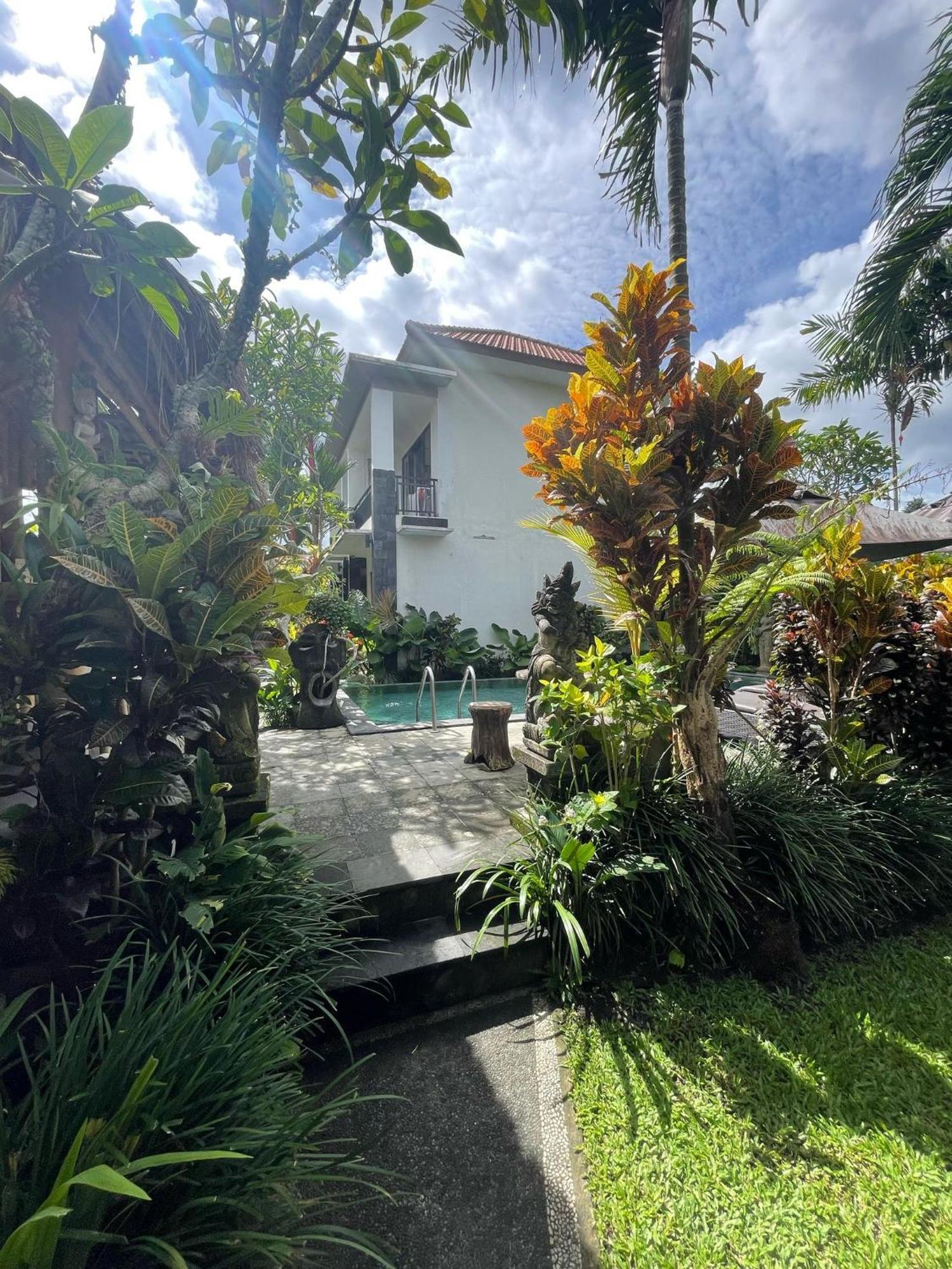 Nugraha Guest House 2 Ubud  Exterior photo